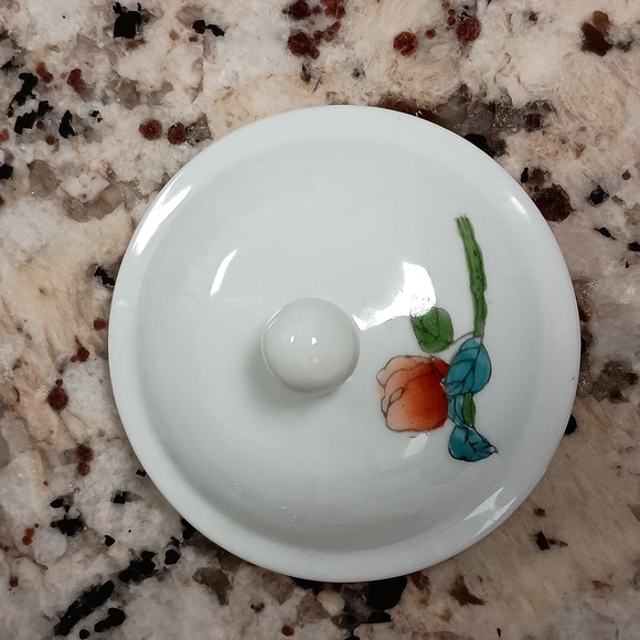 Vintage Chinese Porcelain Tea/cofee Mug Cup with Lid - Picture 2 of 6